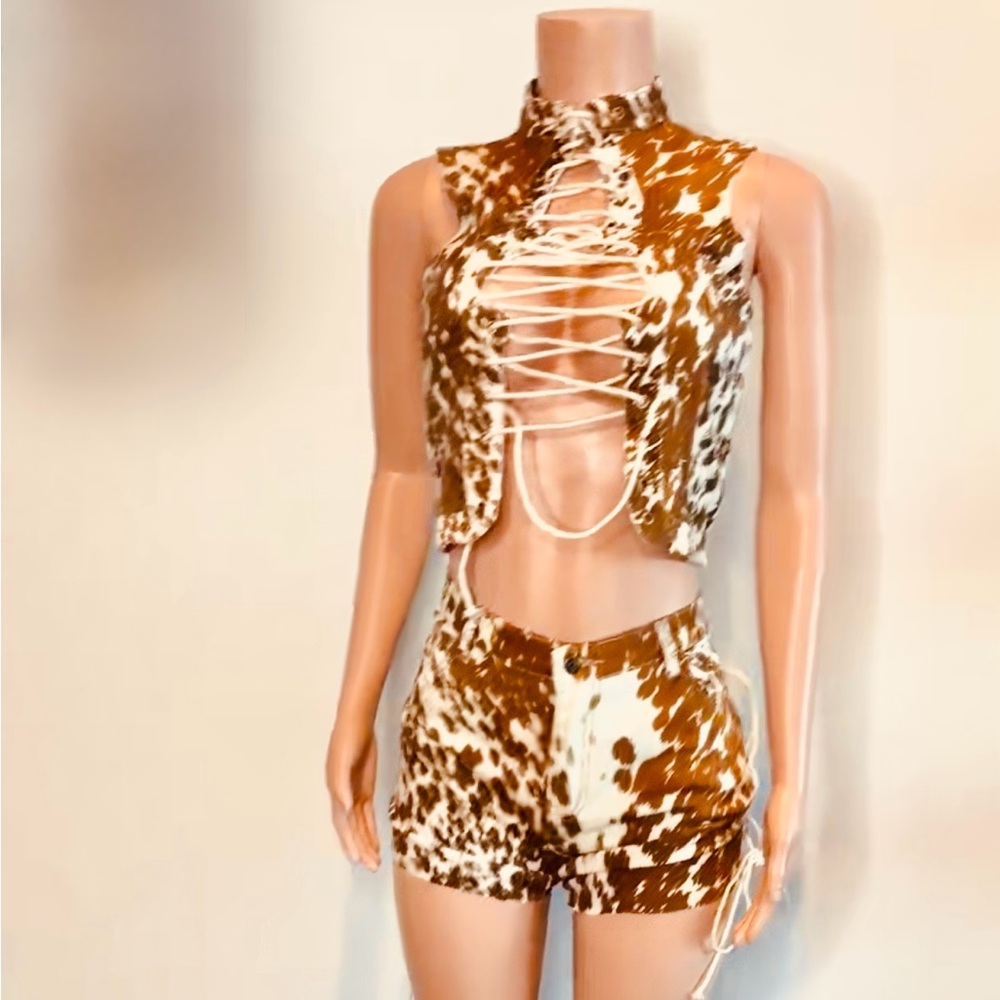 Lux Tan and White Lace-Up Tank Top